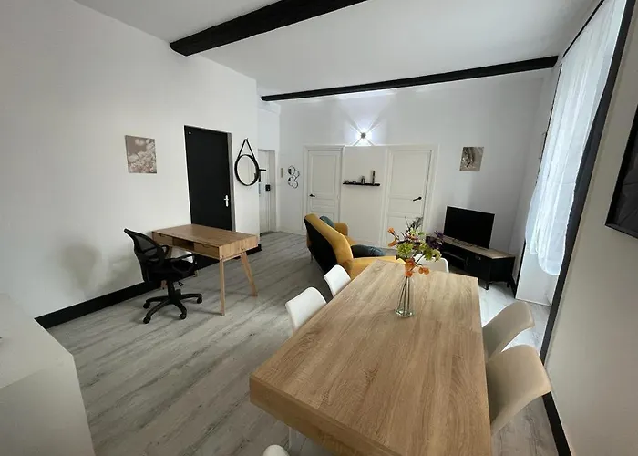 Appartement Les Aiguilles Dorees - Marche Saint Pierre, Victoire, Jaude