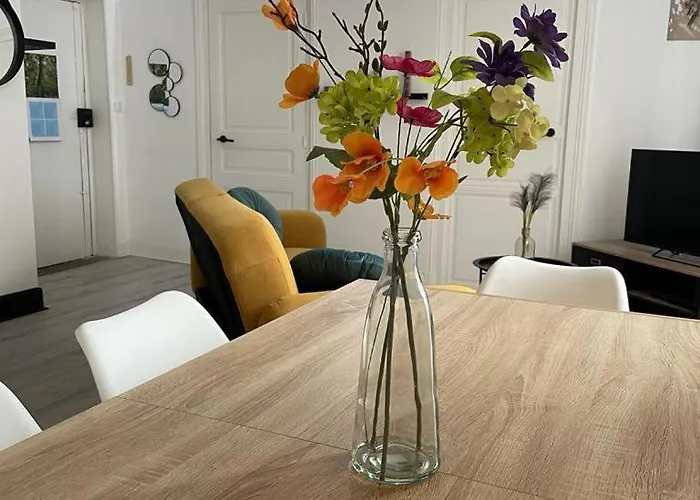 Les Aiguilles Dorees - Marche Saint Pierre, Victoire, Jaude Clermont-Ferrand